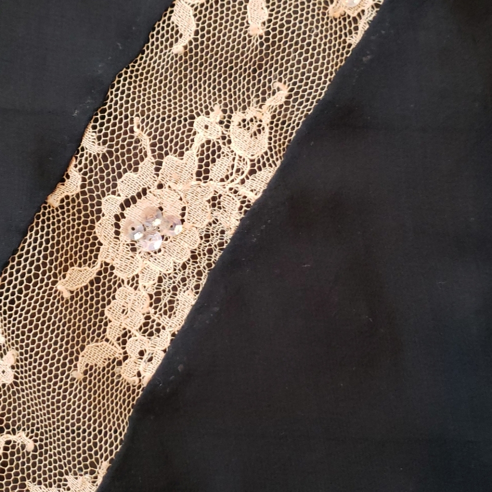Dress - Picture 3 of 14
